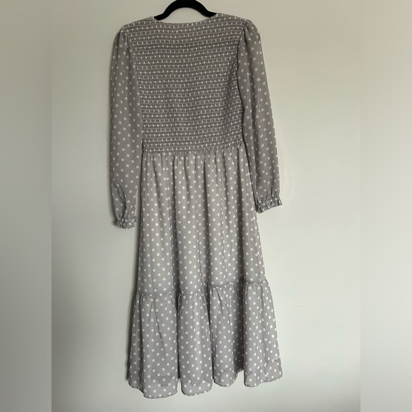 Mad About Style x Jillian Harris - Picture 2 of 4